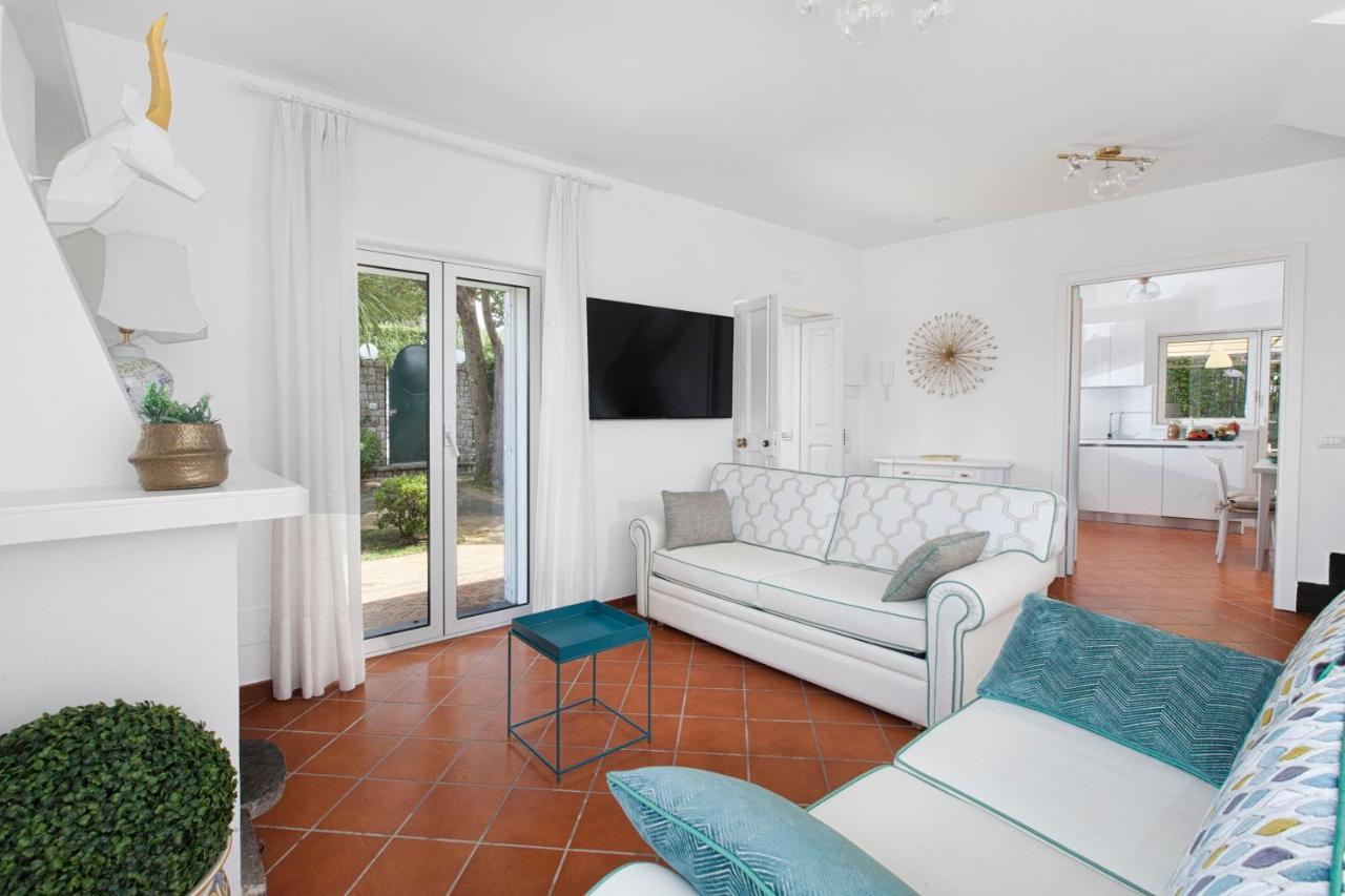 Amore Rentals - Resort Ravenna - Villa Dama Massa Lubrense Exterior foto
